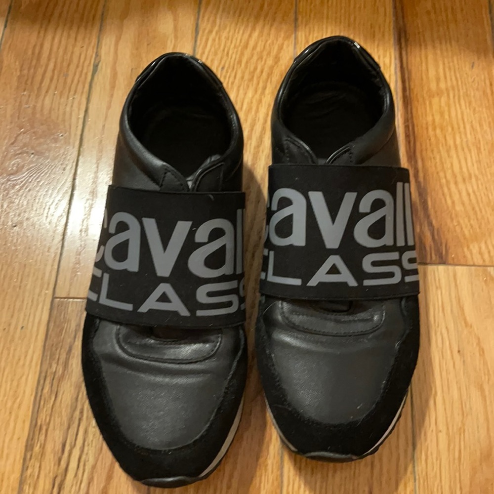 Cavalli Class black sneaker ( slightly worn )